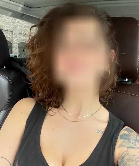 Alberte, 39