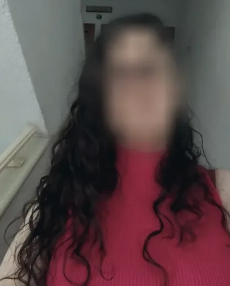 Cecilie, 34