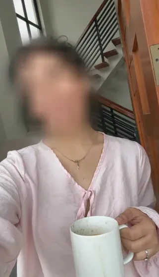 Leyla, 30