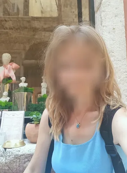 Malou, 39