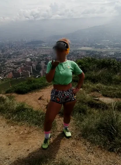 Sara, 40