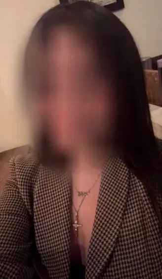 Simone, 29